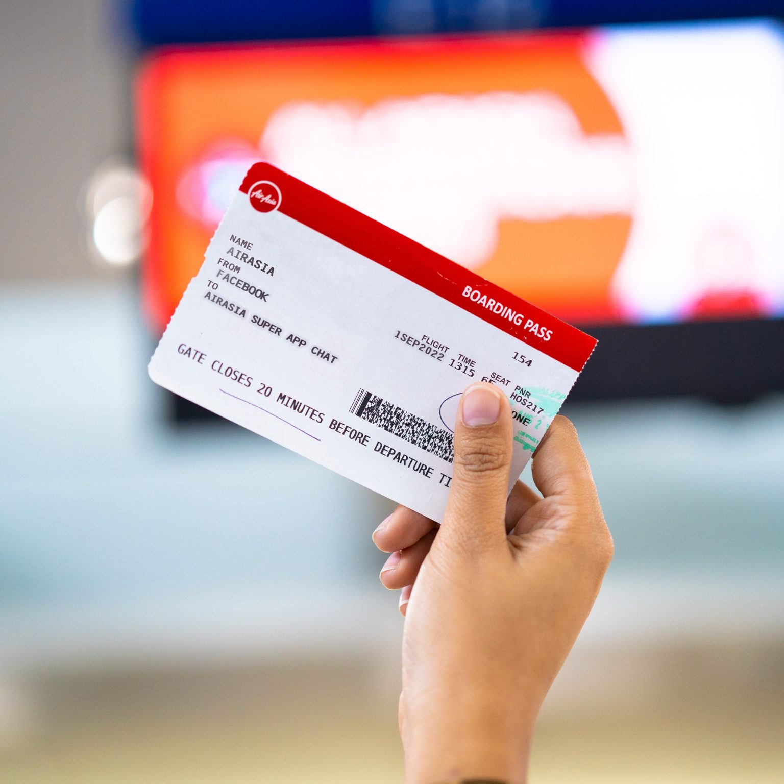 卯兔年好康 🐰 AirAsia 新年机票大促销『最低仅从RM38*起』!兔年5大元素⚡带你环游世界