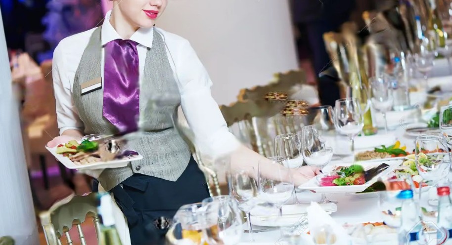 high-class-restaurant-worst-wedding-dinner