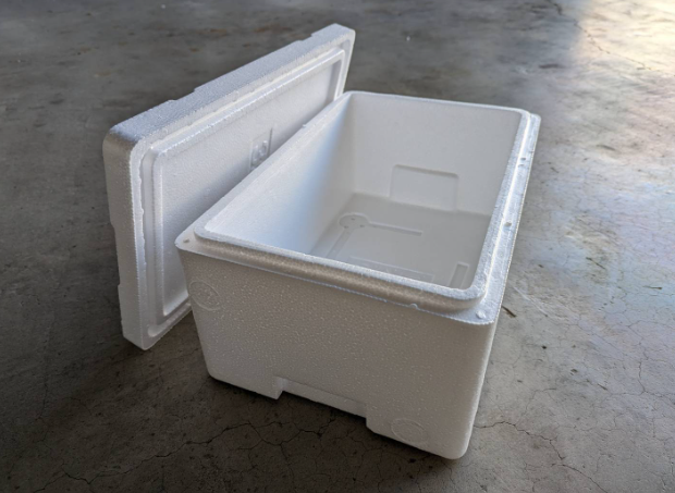 no-money-buy-casket-use-Styrofoam-box