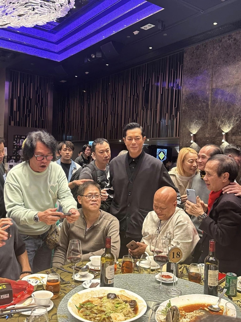hongkong-actors-cny-dinner-LouisKoo-face