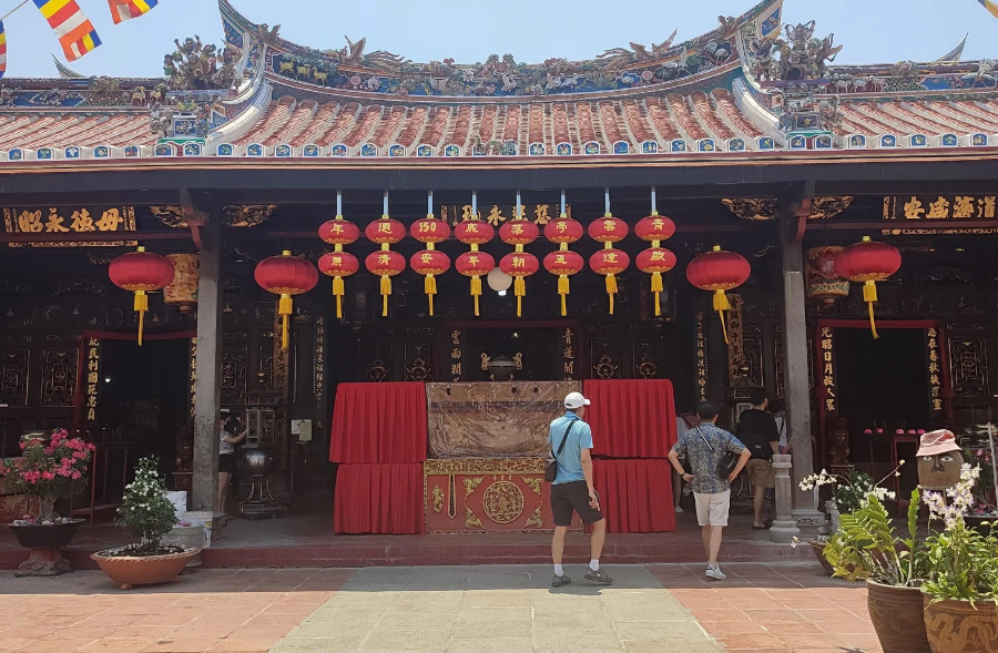  cny-visit-6-temples