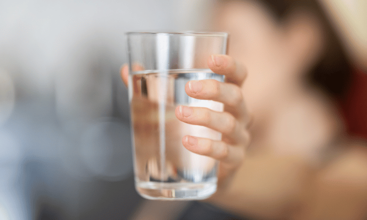 drink-a-lot-water-diabetes-symptoms