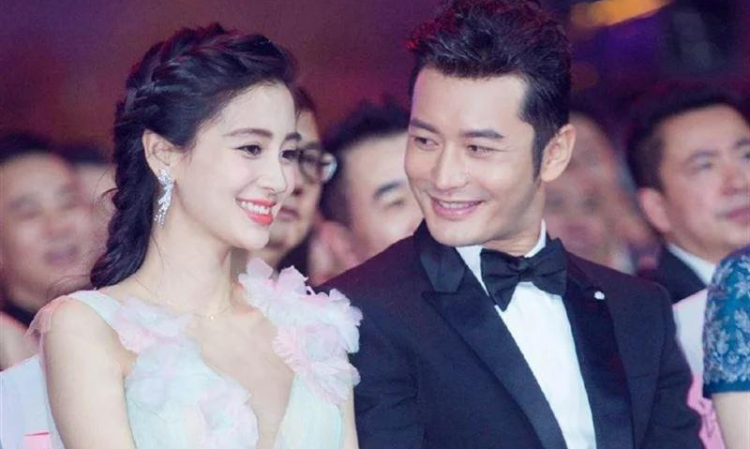 HuangXiaoming-Angelababy-bring-son-Disney
