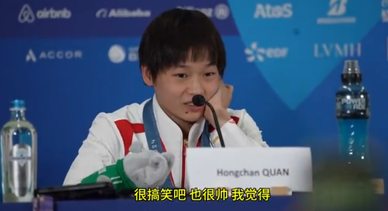 Quan-Hongchan-favourite-idol