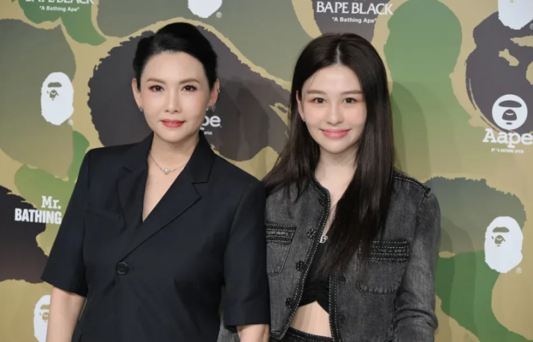 ChingmyYau-and-daughter-pretty