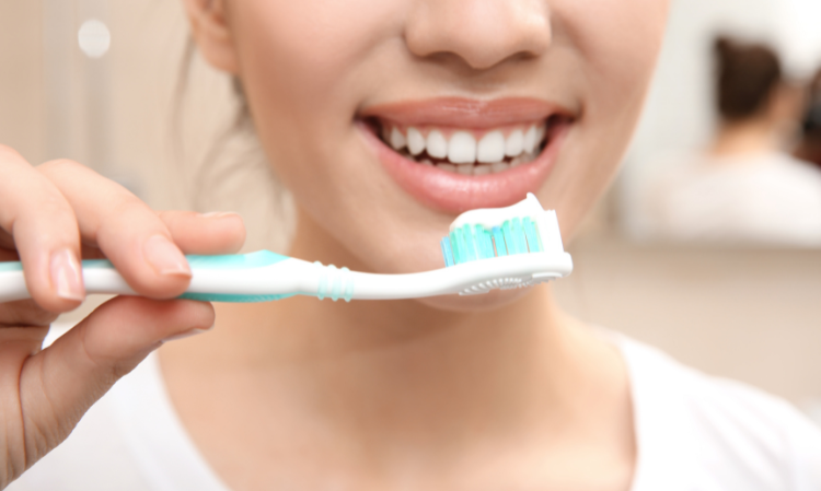 wrong-way-brush-teeth