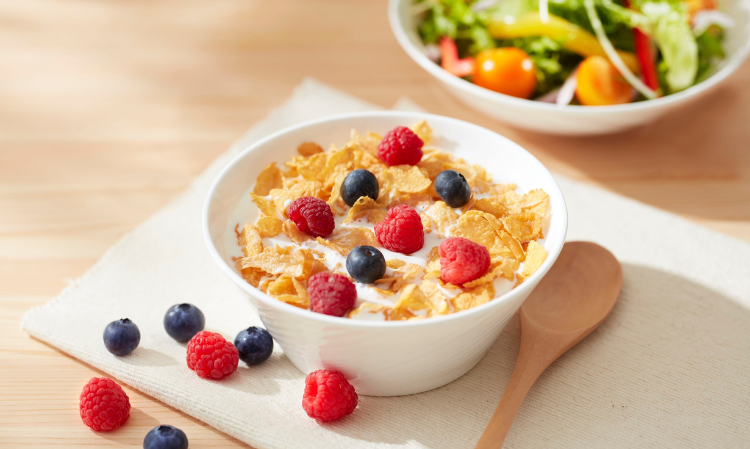breakfast-cornflakes-unhealthy
