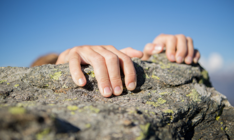 man-climb-mountain-lost-contact