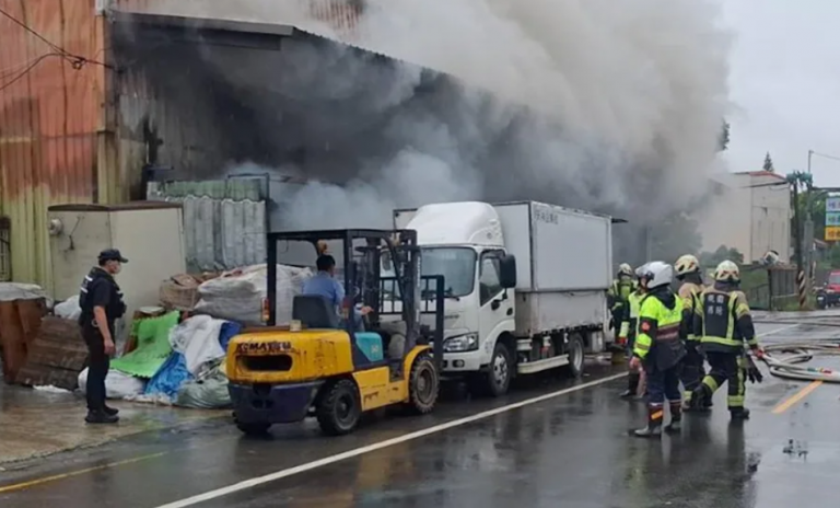 taiwan-warehouse-fire-couple-passes-away