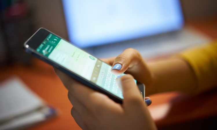WhatsApp-one-new-type-sticker-scam