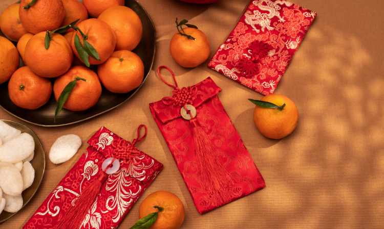 give-angpao-kid-not-satisfied