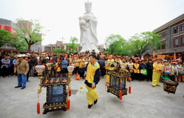 Mazu-birthday-3-zodiac-pray-hard-goodluck-