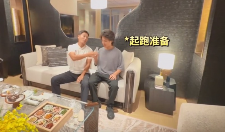 RogerKwok-son-18yearsold