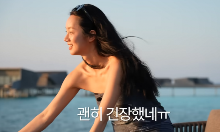 korean-artist-hyeri-Maldives