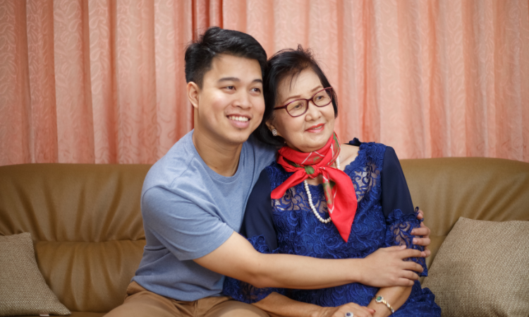 japan-son-brought-his-mother-home