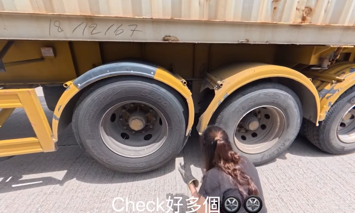 woman-change-job-become-lorry-driver
