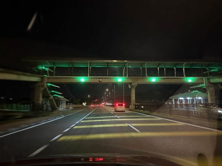 hospital-green-lights-meaning-