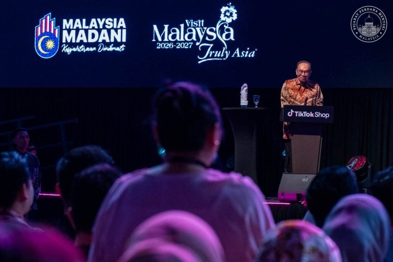 anwar-makes-3-important-announcement-a