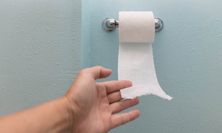 Should-toilet-paper-hang-over-or-under