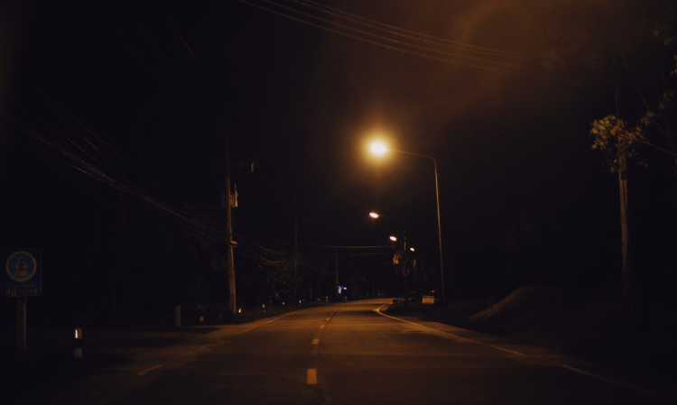 these-People-More-Likely-to-Encounter-Ghosts