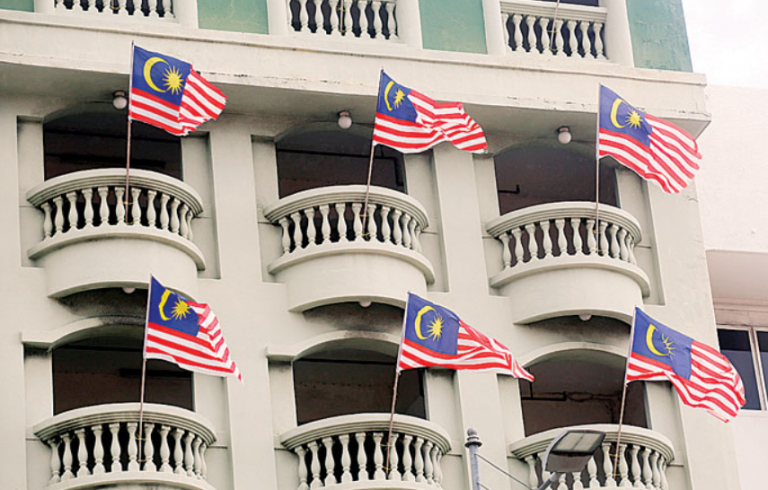perlis-Commercial-premises-jalur-gemilang-