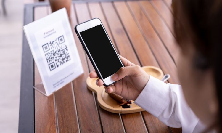 scan-qr-new-way-to-scam-people