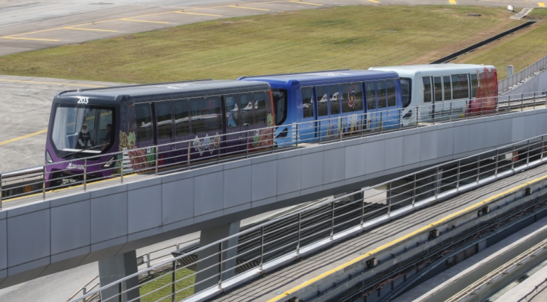 KLIA-Aerotrain-stop-service